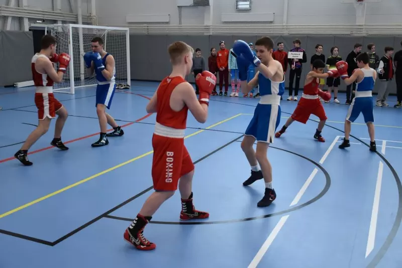 №2 для новости «Ярославская область: В Ярославской области открыли физкультурно оздоровительный комплекс для юных спортсменов»