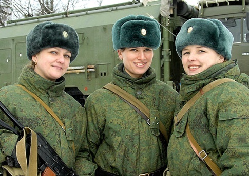 Фото военных девушек россии