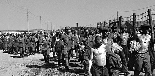 Советские военнопленные в лагере Цайтхайн перед отправкой в Бельгию. 1942 г.