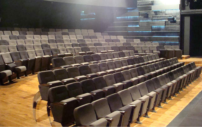 Театр гитис основная сцена фото зала