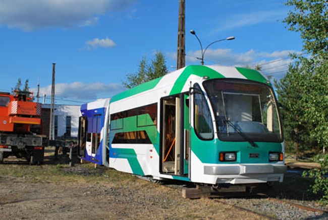 26 июля трамвайный вагон модели 71-409 был отгружен в Западное депо ЕМУП «ТТУ» для проведения пусконаладочных работ, предварительных и приёмочных испытаний