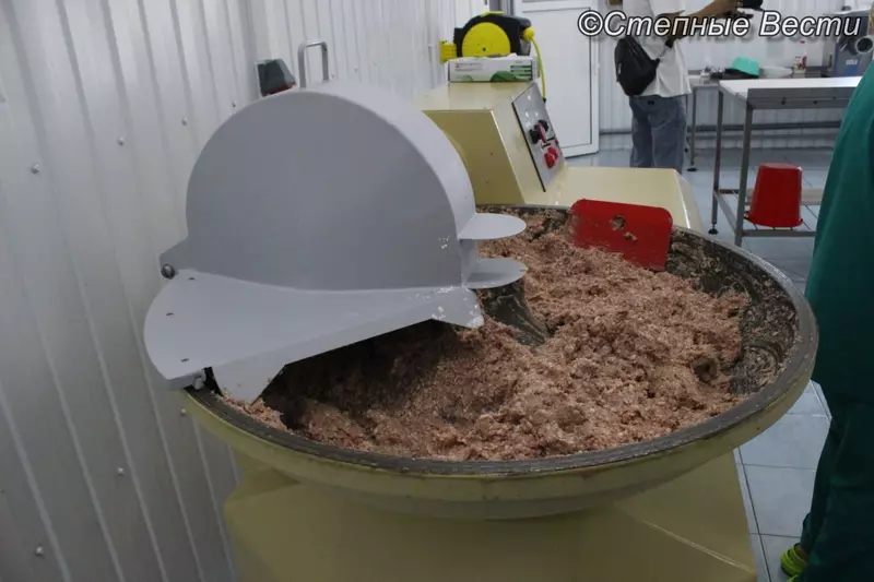 Иллюстрация #3 для статьи «Калмыкия: В Калмыкии создано первое предприятие по производству макаронных изделий»