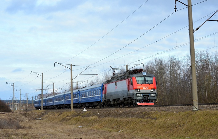 (С) фото Artem-262 (https://trainpix.org)