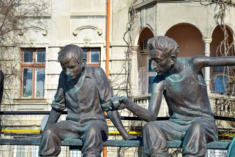 #4 для поста «Крым: В Евпатории открыли обновлённую набережную имени Терешковой»