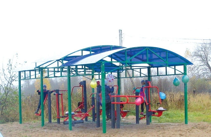 Спорткомплексы и детские площадки установили в Тверской области по программе поддержки местных инициатив