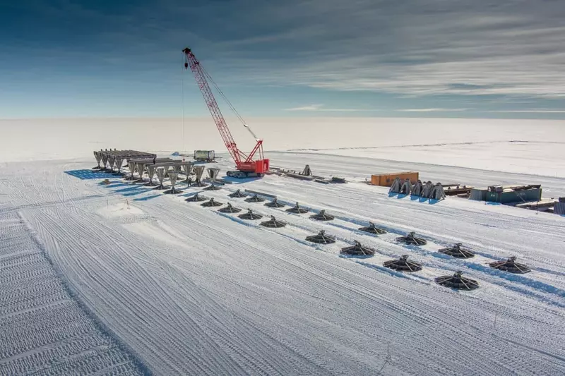 Иллюстрация №2 для «наука: В Антарктиде возвели три модуля нового зимовочного комплекса на станции Восток»