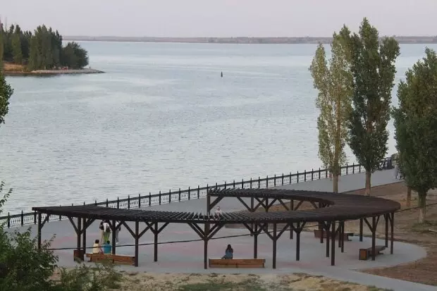 В Камышине Волгоградской области благоустроили набережную