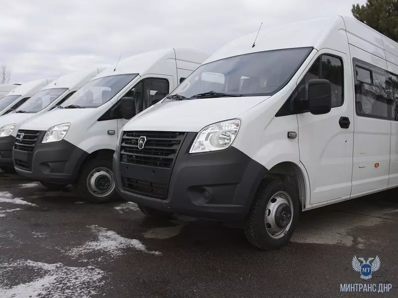 Фото №2 для статьи «спецтехника и логистика: Новые пассажирские автобусы переданы муниципалитетам ДНР»