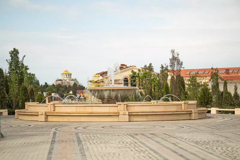 №30 для поста «Ход строительства комплекса Херсонес Таврический в Севастополе»