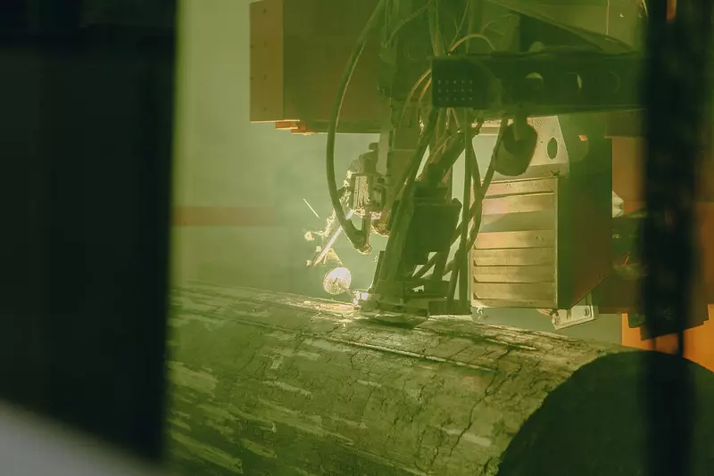 Лазерное упрочнение прессованного титанового электрода