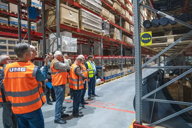 В Твери открыт крупный логистический центр запчастей для техники