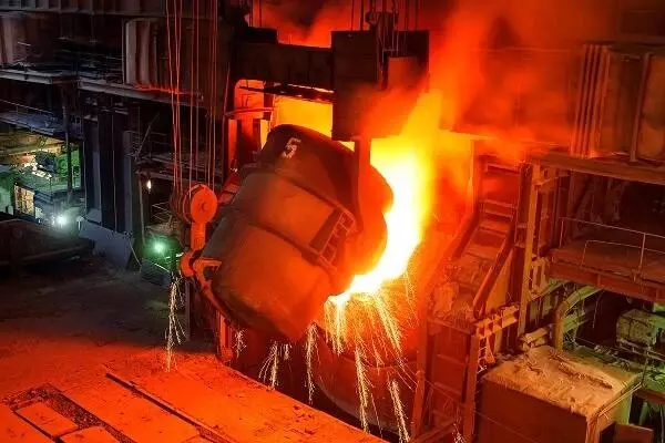 ММК внедрил систему донной продувки инертными газами на трех конвертерах