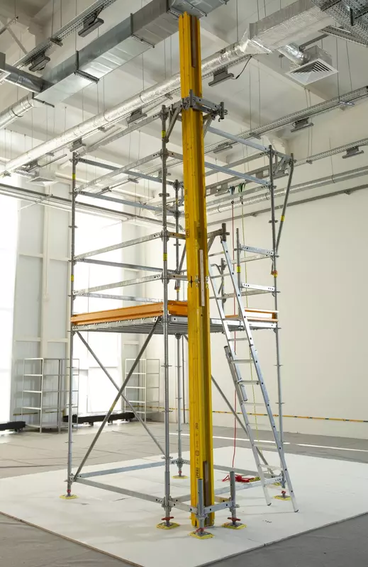 В Оренбуржье открылся уникальный учебно тренировочный полигон для работников высотников