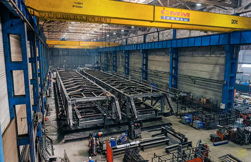 Картинка #1 для публикации «Производство: ЗАО СММ представило первую в России судопогрузочную машину для перегрузки ЖРК ЖРО и ГБЖ»