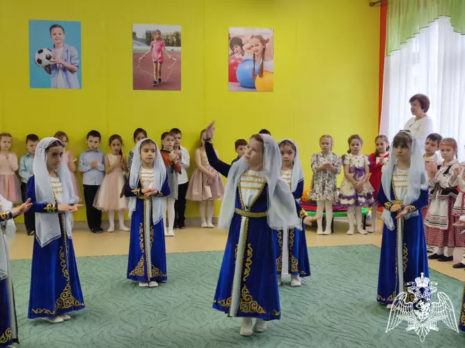 Фото #3 для поста «Росгвардия: На территории грозненского соединения Росгвардии открыли детский сад на 240 мест»