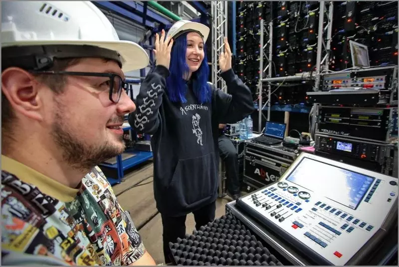 Изображение 3 для поста «Ленинградская область: Крупный вагоноремонтный завод открылся в Ленинградской области»