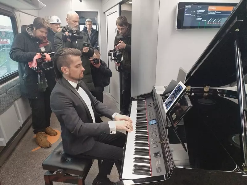 Изображение №5 для новости «На Тверском вагоностроительном заводе состоялось открытие нового железнодорожного пути»