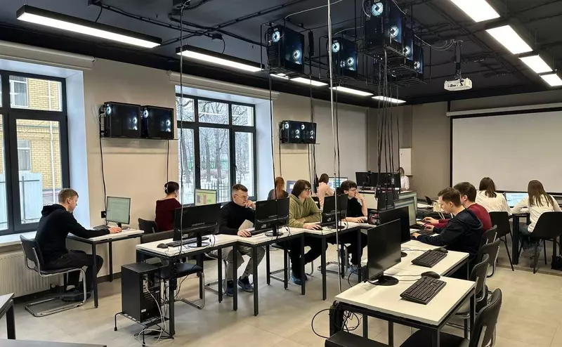 Изображение №5 для новости «Открылся новый корпус высшей ИТ школы Костромского государственного университета»