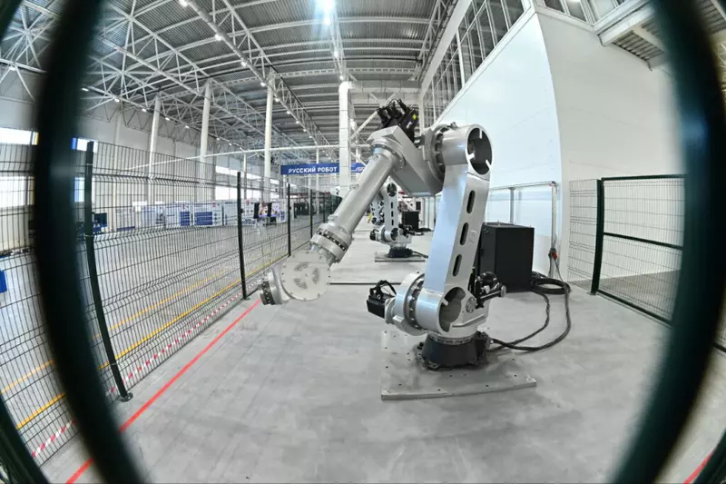 2 для публикации «машиностроение: Цех по производству промышленных роботов открылся в Челябинске»