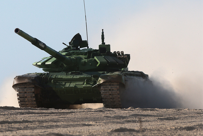 Экипаж команды из Белоруссии на танке Т-72Б3