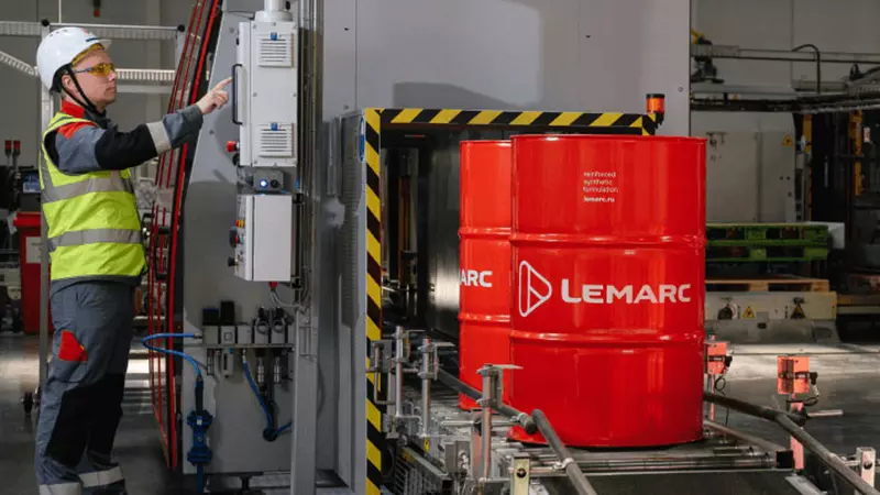 2 для новости «химическая промышленность: В Калужской области перезапустили остановленное производство машинных масел»