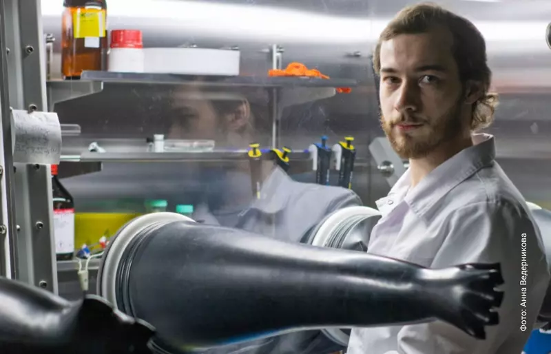 Иллюстрация #3 для «перспективные разработки: Новые светодиоды сделали из углеродных точек»