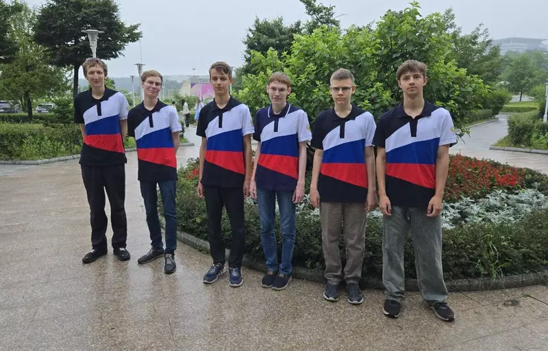 Сборная России завоевала 5 золотых и 1 серебряную медали на Международной математической олимпиаде