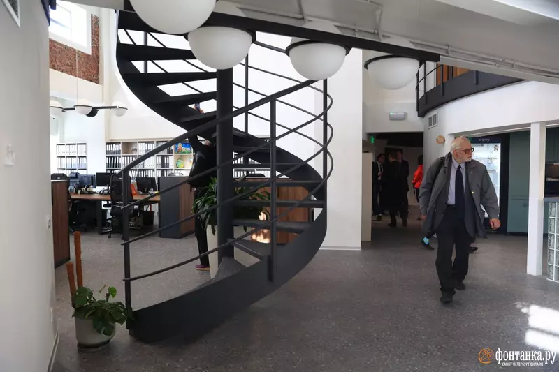 №23 для новости «На территории Левашовского хлебозавода в Петербурге открылось новое культурное пространство»