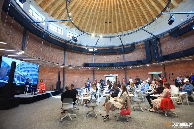 Изображение 22 для статьи «На территории Левашовского хлебозавода в Петербурге открылось новое культурное пространство»