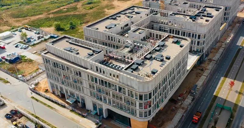 Иллюстрация №1 для «Фотофакты: Ход строительства нового комплекса онкобольницы 62 в Сколково»