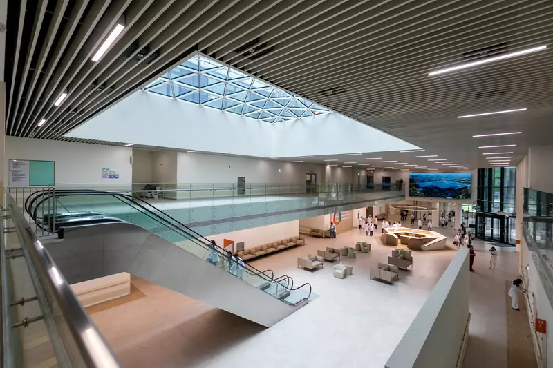 Изображение #4 для поста «Москва: В Москве открылся новый комплекс клинического научного центра имени Логинова»