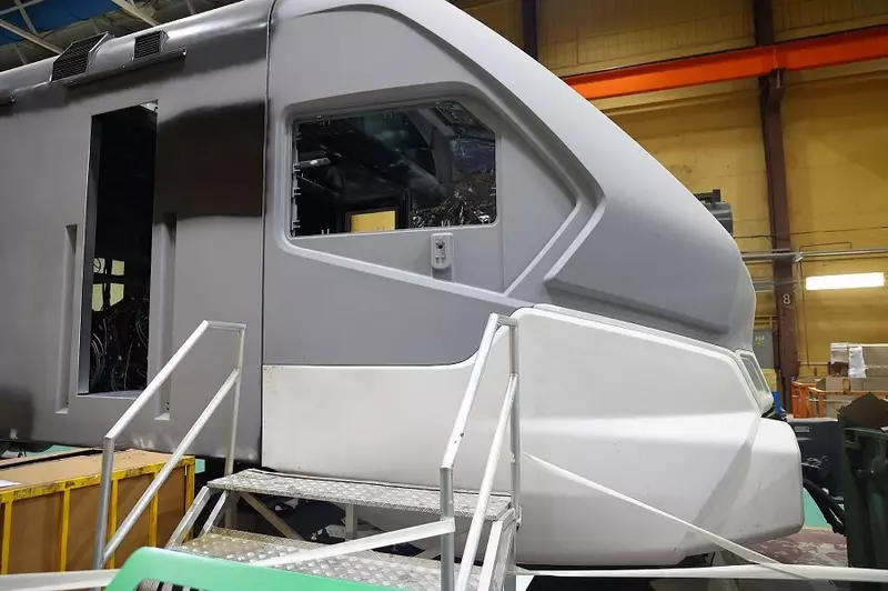 Картинка 21 для статьи «Что сделали с новой электричкой ЭП2ДМ»