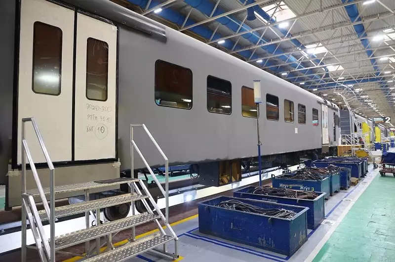 Картинка №19 для новости «Что сделали с новой электричкой ЭП2ДМ»