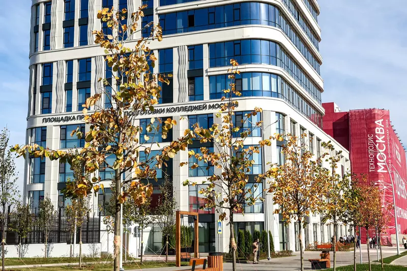 В Москве открыт учебно производственный комплекс профтехобразования