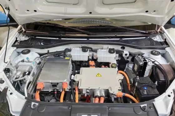 Изображение #1 для «Перспективные разработки: В России представили батарею для электрокаров»