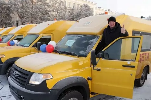 Изображение #8 для поста «В регионы России для перевозки школьников поступили новые автобусы»