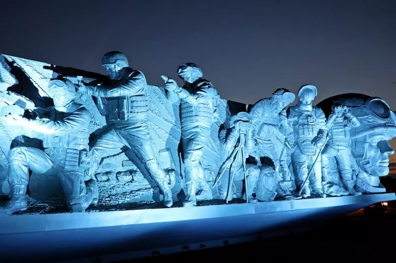 Иллюстрация №9 для новости «На Донбассе после реконструкции открыли мемориал Саур Могила»