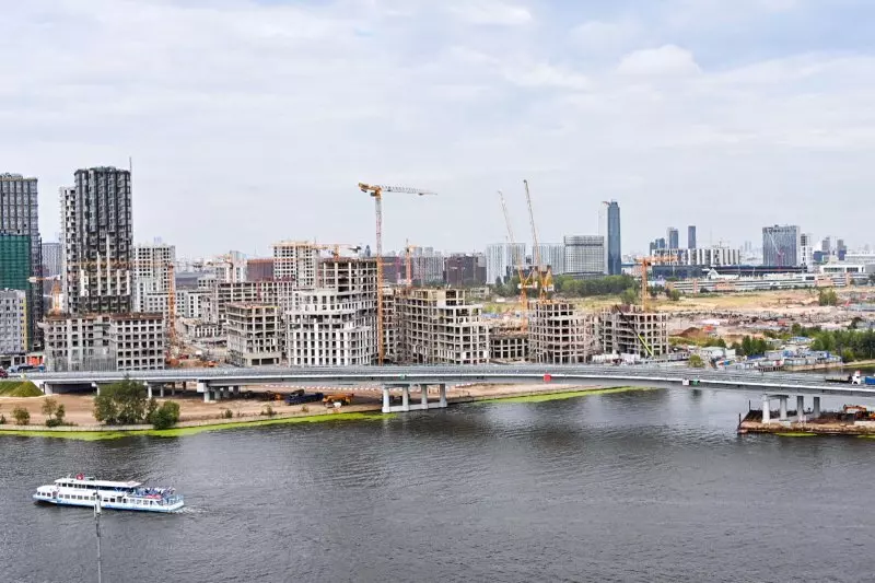 Картинка #3 для публикации «Москва: В столице открылось движение по мосту через затон Новинки на ЗИЛе»