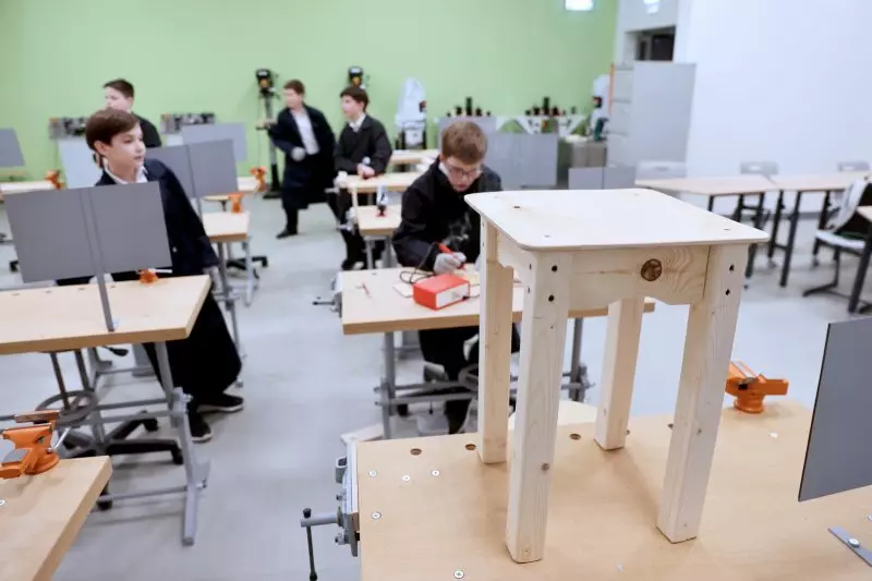 Иллюстрация №8 для новости «В Новой Москве открыто новое здание школы 2122»