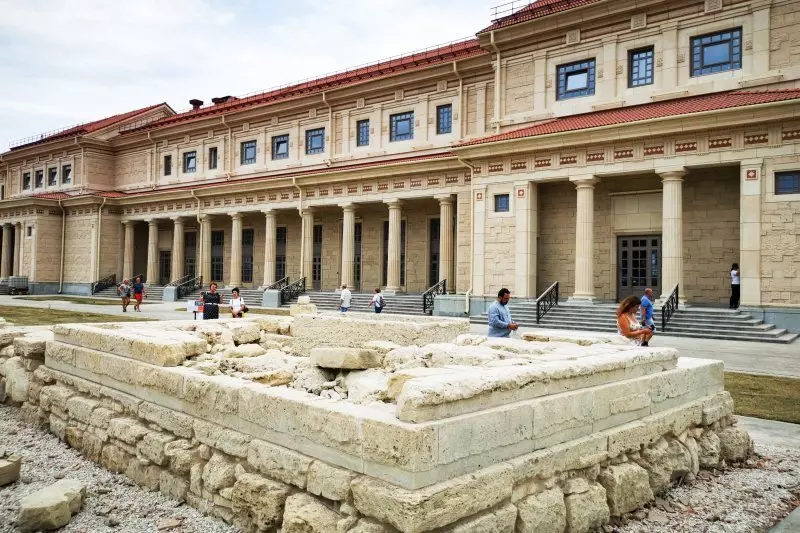 Иллюстрация 7 для публикации «В Севастополе начал работу музейно парковый комплекс Новый Херсонес»