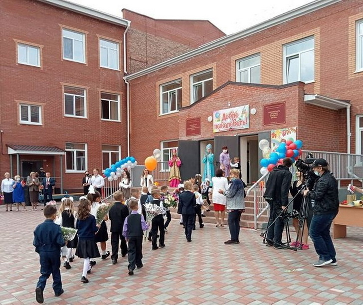 Открытие школы в Чапаево