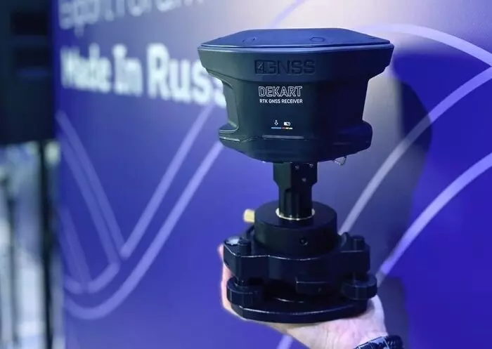 Пара полезных российских разработок дистанционное управление и точная спутниковая навигация