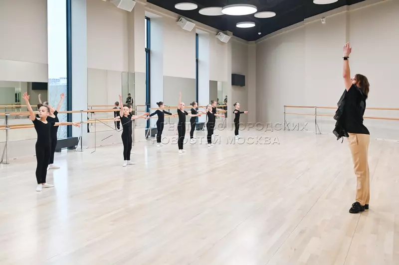 Фото 11 для поста «В Москве открыт новый ледовый дворец»