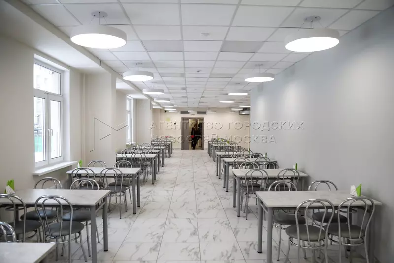 Картинка #5 для новости «Состоялось торжественное открытие нового здания МГХУ им Л»