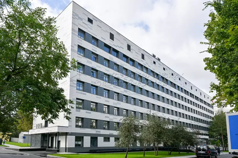 Лечебный корпус 2 ГКБ Вересаева открыт после реконструкции в Москве