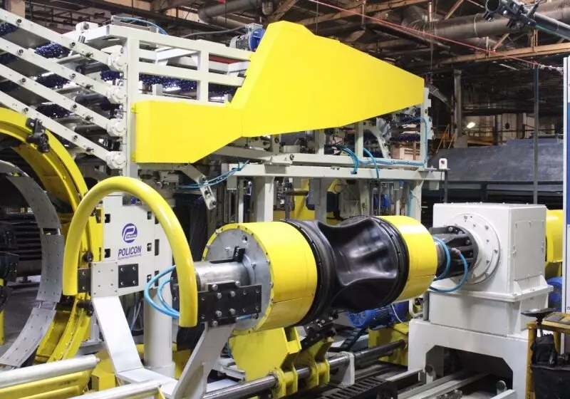 На заводе Омскшина запустили новое оборудование