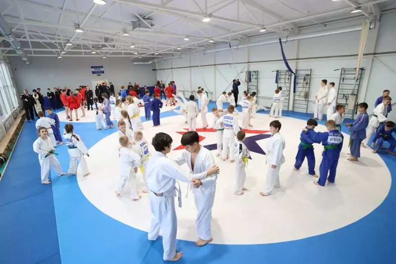 Изображение 2 для «Краснодарский край: В станице Гостагаевской Краснодарского края открыли зал единоборств Казачья лава»