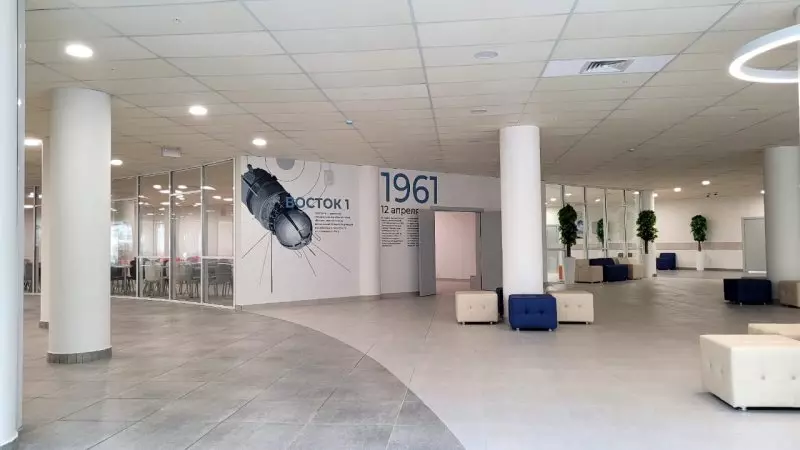 Картинка №6 для новости «В Воронеже открылась самая большая школа России»