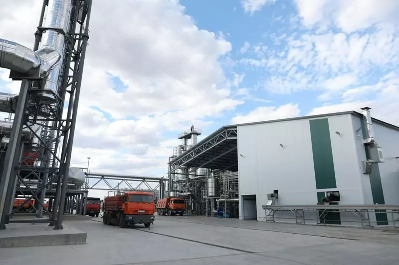 Изображение 2 для новости «: »