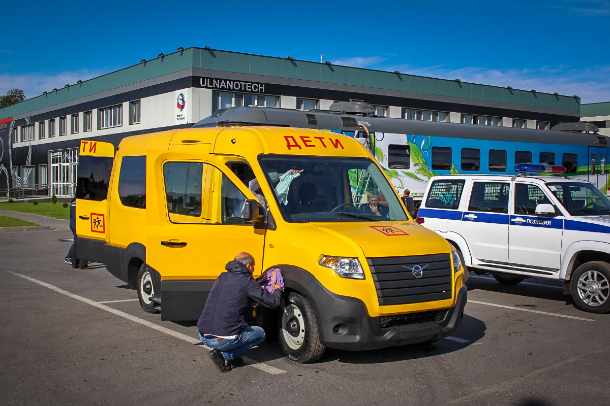 Буханка автобус фото